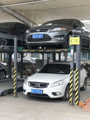 貯蔵設計 自動車と家庭用貯蔵用の4列水力エレベーター