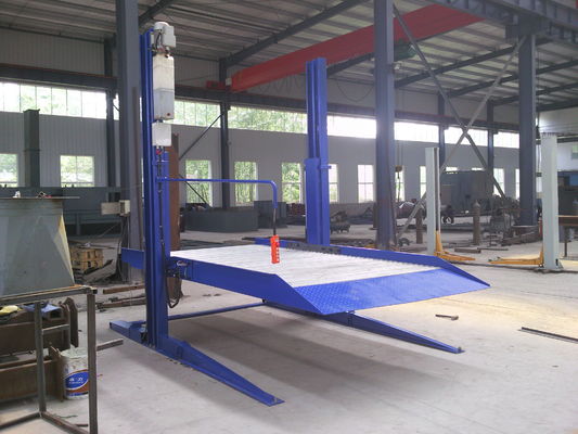 2700kg 2 家庭用ガレージ用のポストカーリフト